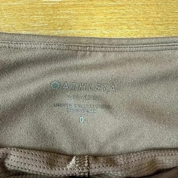 Athleta SoHo skort - Picture 7 of 9